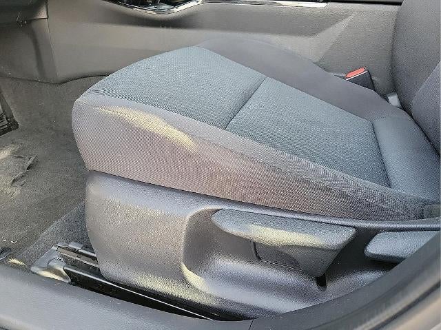 2024 Toyota Prius LE (Natl)