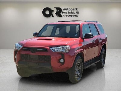 2020 Toyota 4Runner Venture 4WD (Natl)