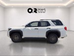 2025 Toyota 4Runner SR5 4WD (GS)