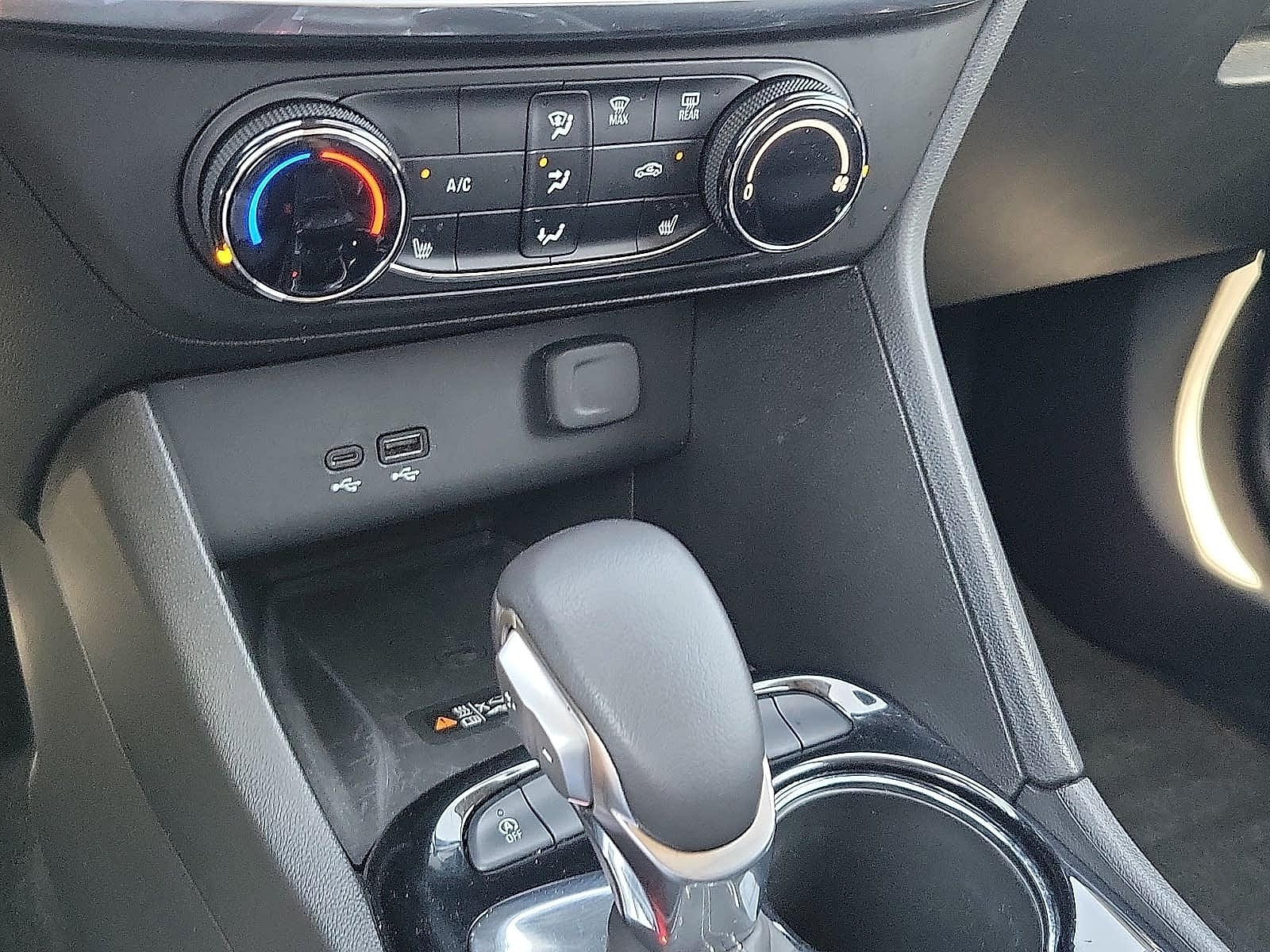 2024 Buick Encore GX Preferred FWD