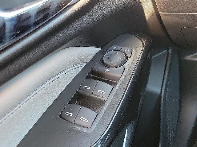 2025 Chevrolet Trax FWD 4dr LT