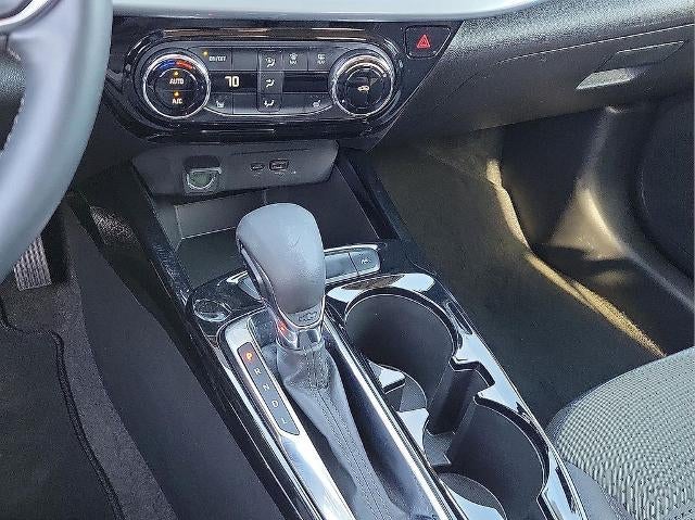 2025 Chevrolet Trax FWD 4dr LT