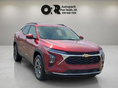 2025 Chevrolet Trax FWD 4dr LT