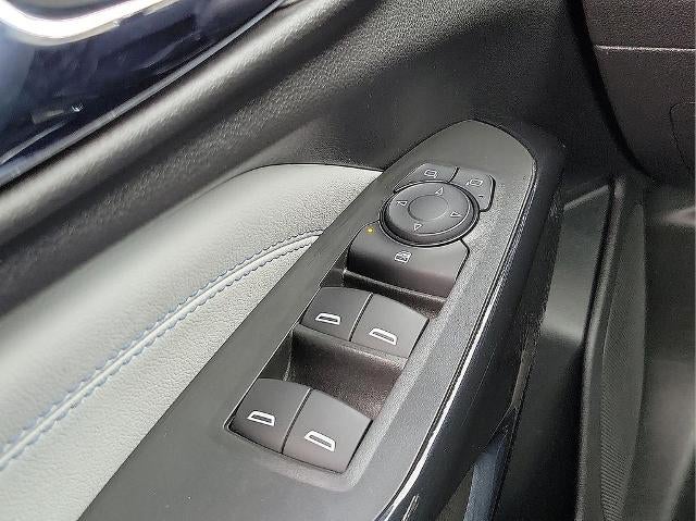 2025 Chevrolet Trax FWD 4dr LT