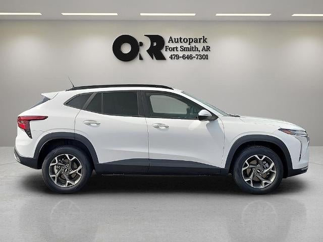 2025 Chevrolet Trax FWD 4dr LT
