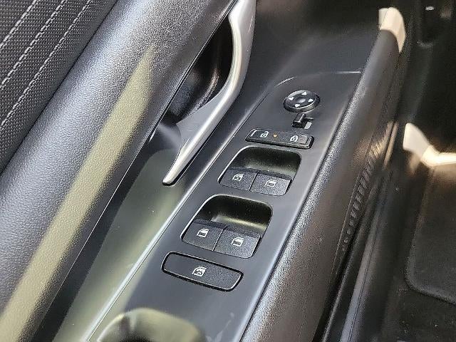 2024 Hyundai ELANTRA SEL IVT