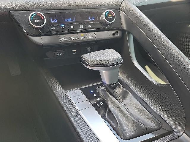 2024 Hyundai ELANTRA SEL IVT