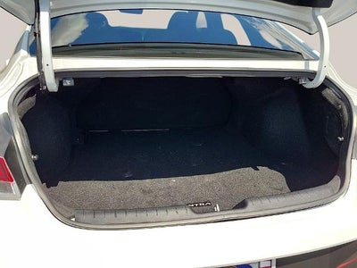 2024 Hyundai ELANTRA SEL IVT