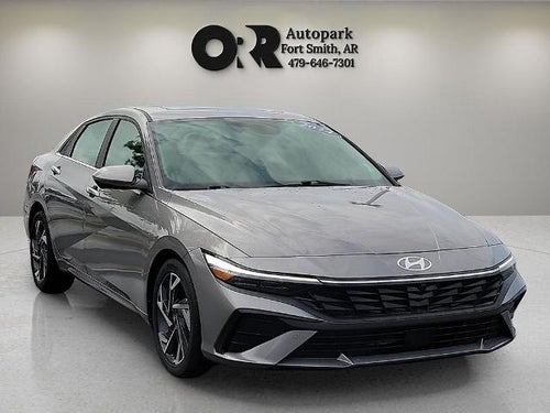 2024 Hyundai ELANTRA Limited IVT