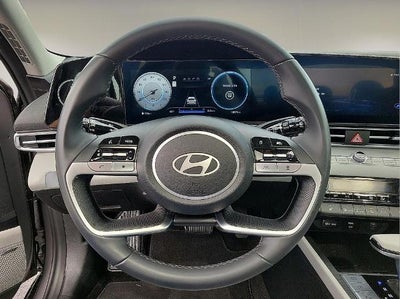 2024 Hyundai ELANTRA Limited IVT