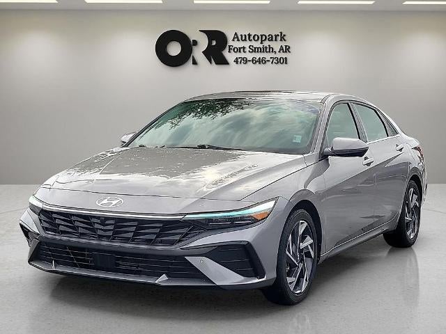 2024 Hyundai ELANTRA Limited IVT