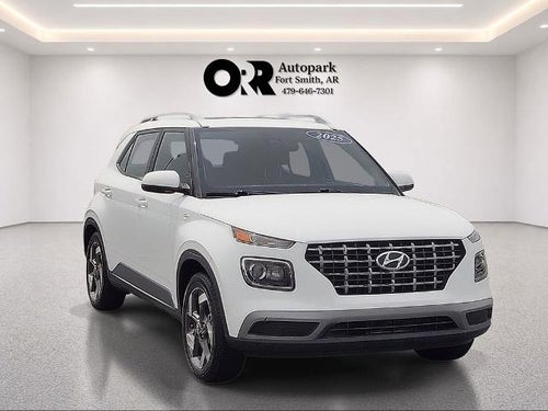 2025 Hyundai VENUE SEL IVT