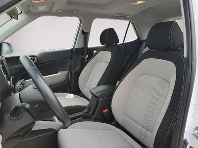 2025 Hyundai VENUE SEL IVT