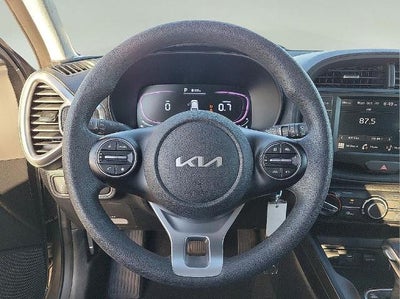 2024 Kia Soul LX IVT