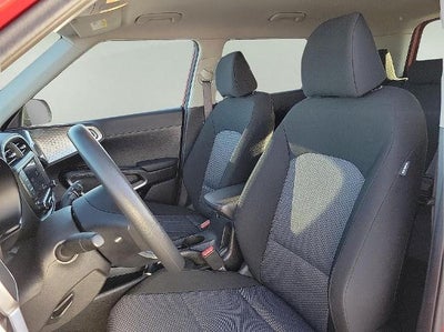 2023 Kia Soul LX IVT
