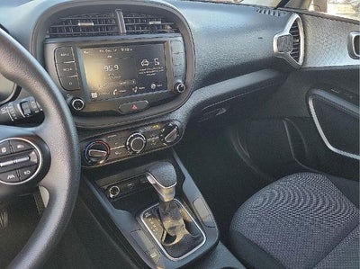 2023 Kia Soul LX IVT