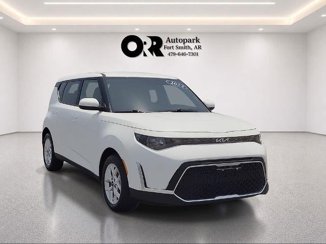 2024 Kia Soul LX IVT