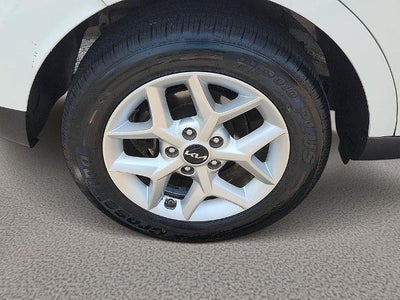 2024 Kia Soul LX IVT