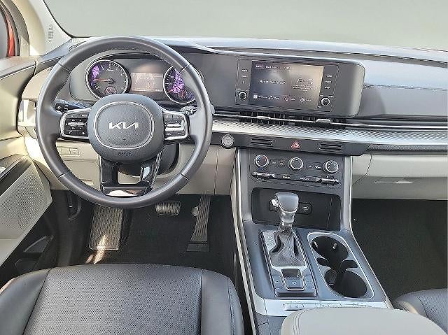 2024 Kia Carnival LX FWD