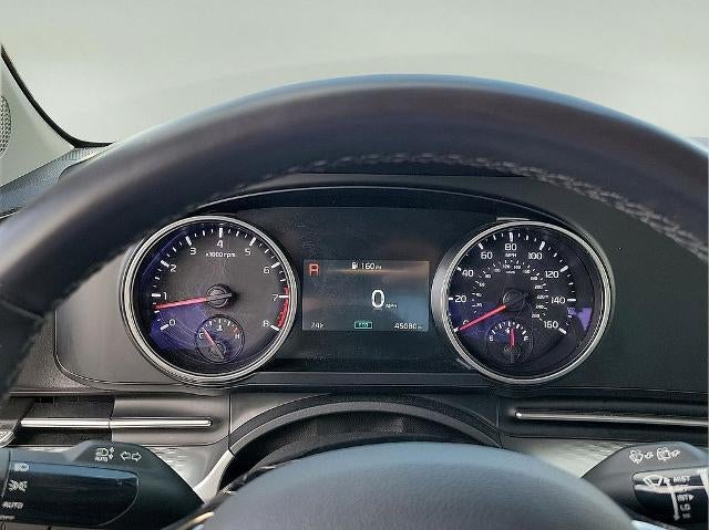 2024 Kia Carnival LX FWD