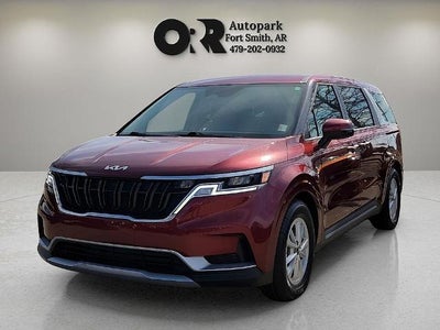 2024 Kia Carnival LX FWD