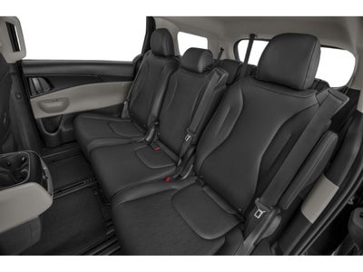 2025 Kia Carnival LXS FWD