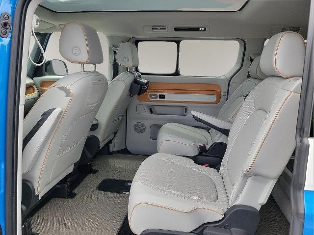 2025 Volkswagen ID. Buzz 1st Edition 4MOTION w/Two-Tone