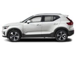2025 Volvo XC40 B5 AWD Core Bright Theme