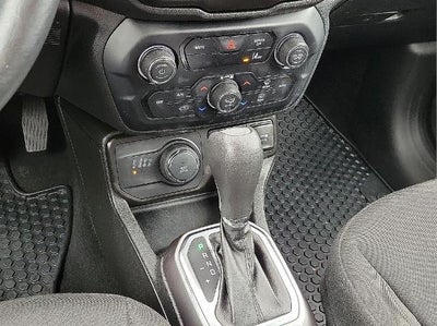2022 Jeep Renegade Latitude 4x4